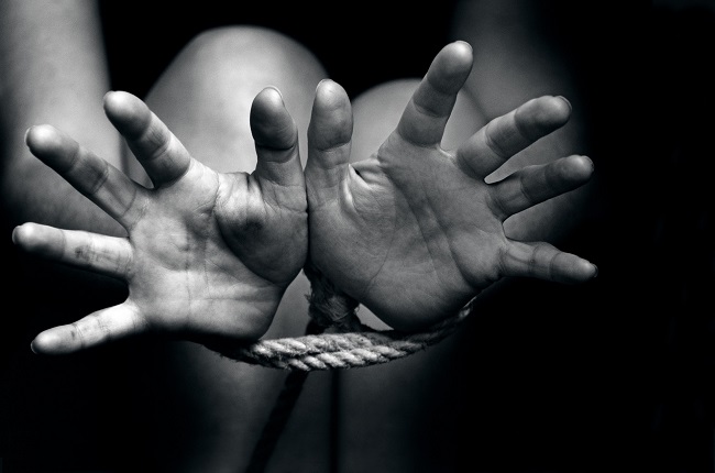Khái niệm và các yếu tố cấu thành tội phạm buôn bán người