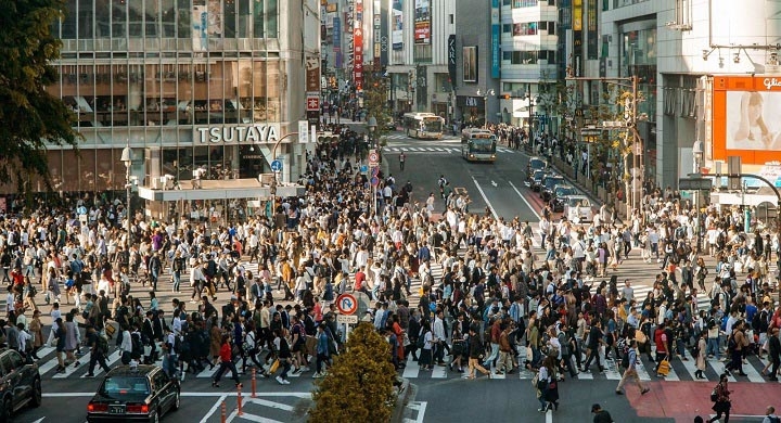 Dân số Nhật Bản hiện nay khoảng bao nhiêu người