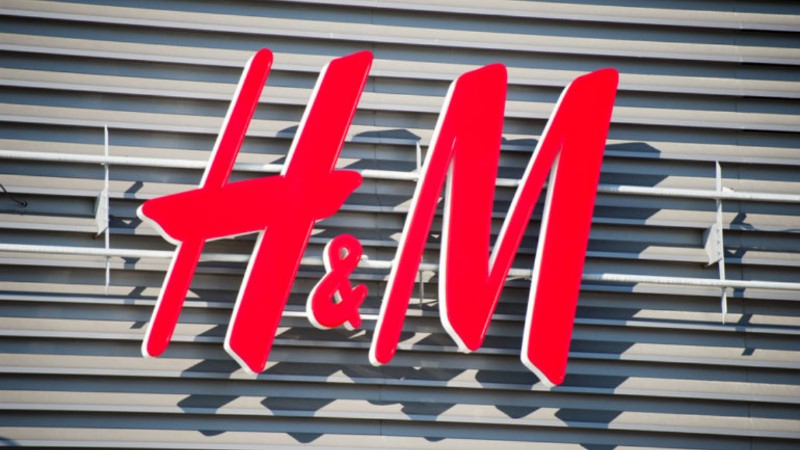 Logo hãng thời trang H&M